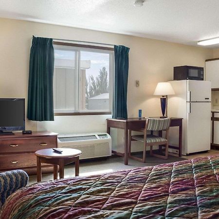 Rodeway Inn West Fargo Eksteriør bilde