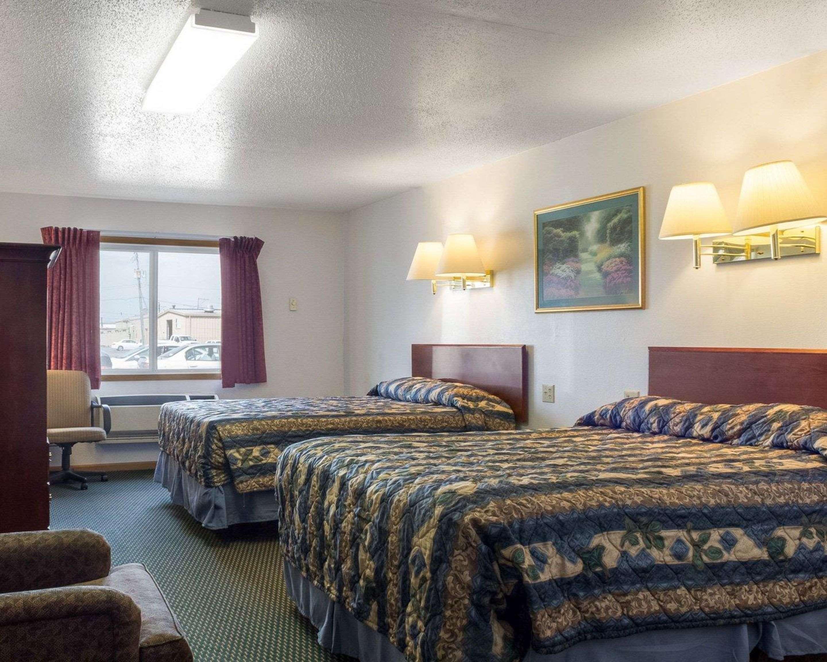 Rodeway Inn West Fargo Eksteriør bilde