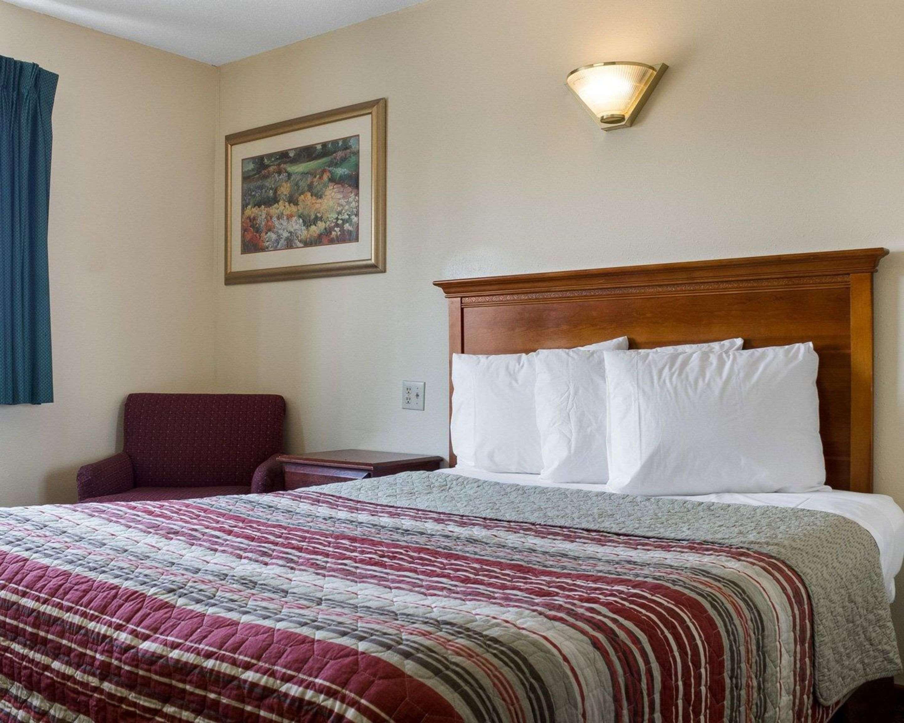 Rodeway Inn West Fargo Eksteriør bilde