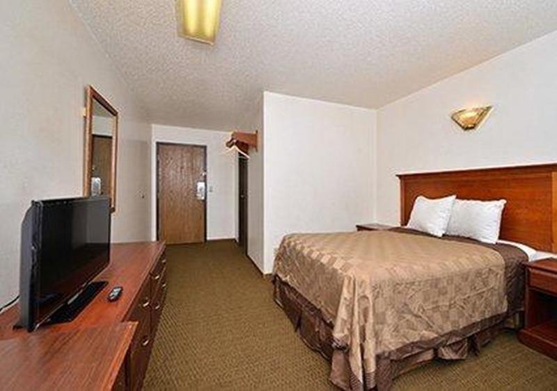 Rodeway Inn West Fargo Eksteriør bilde
