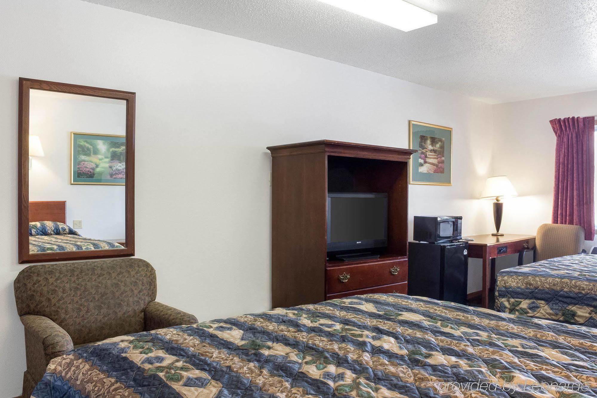 Rodeway Inn West Fargo Eksteriør bilde