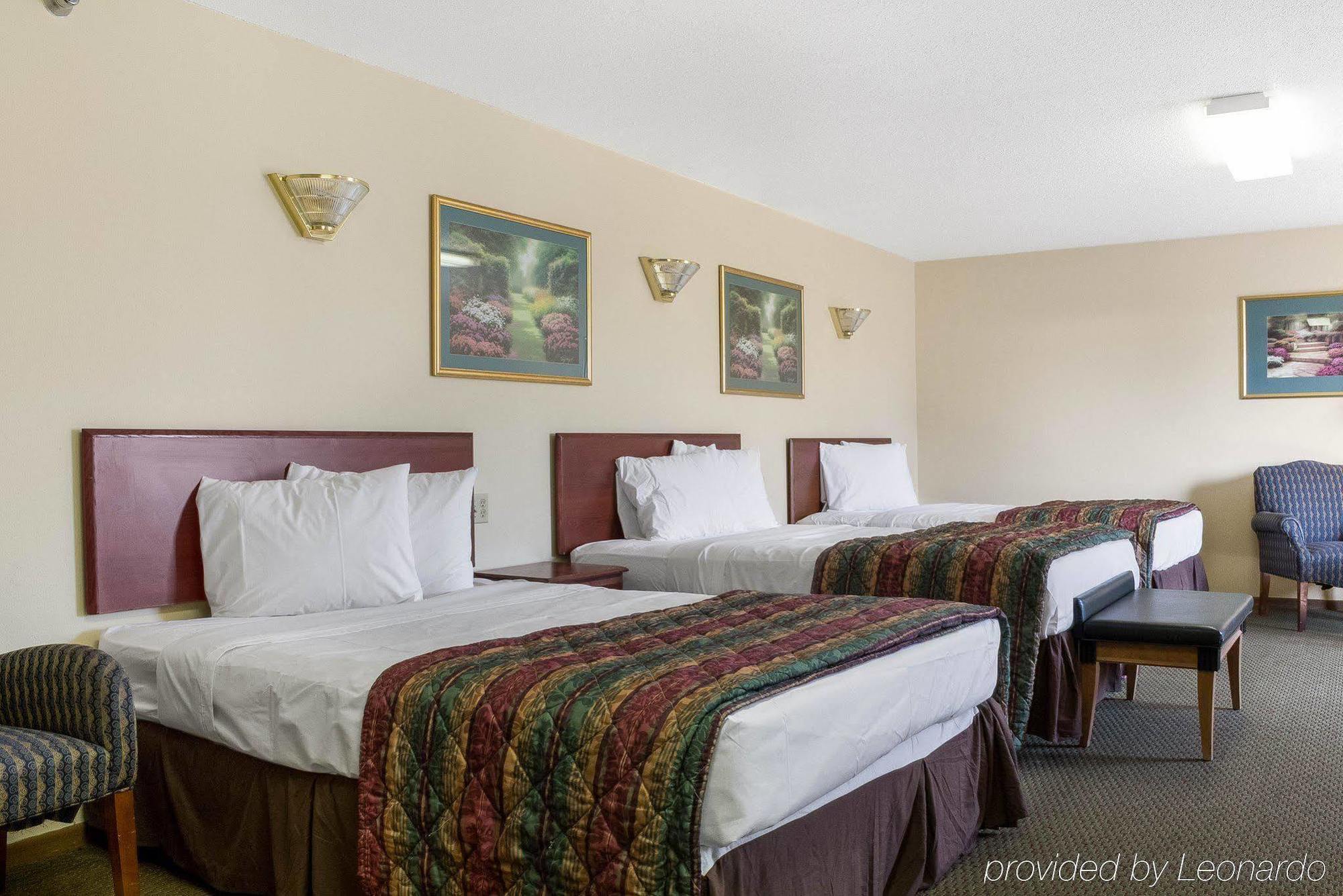 Rodeway Inn West Fargo Eksteriør bilde